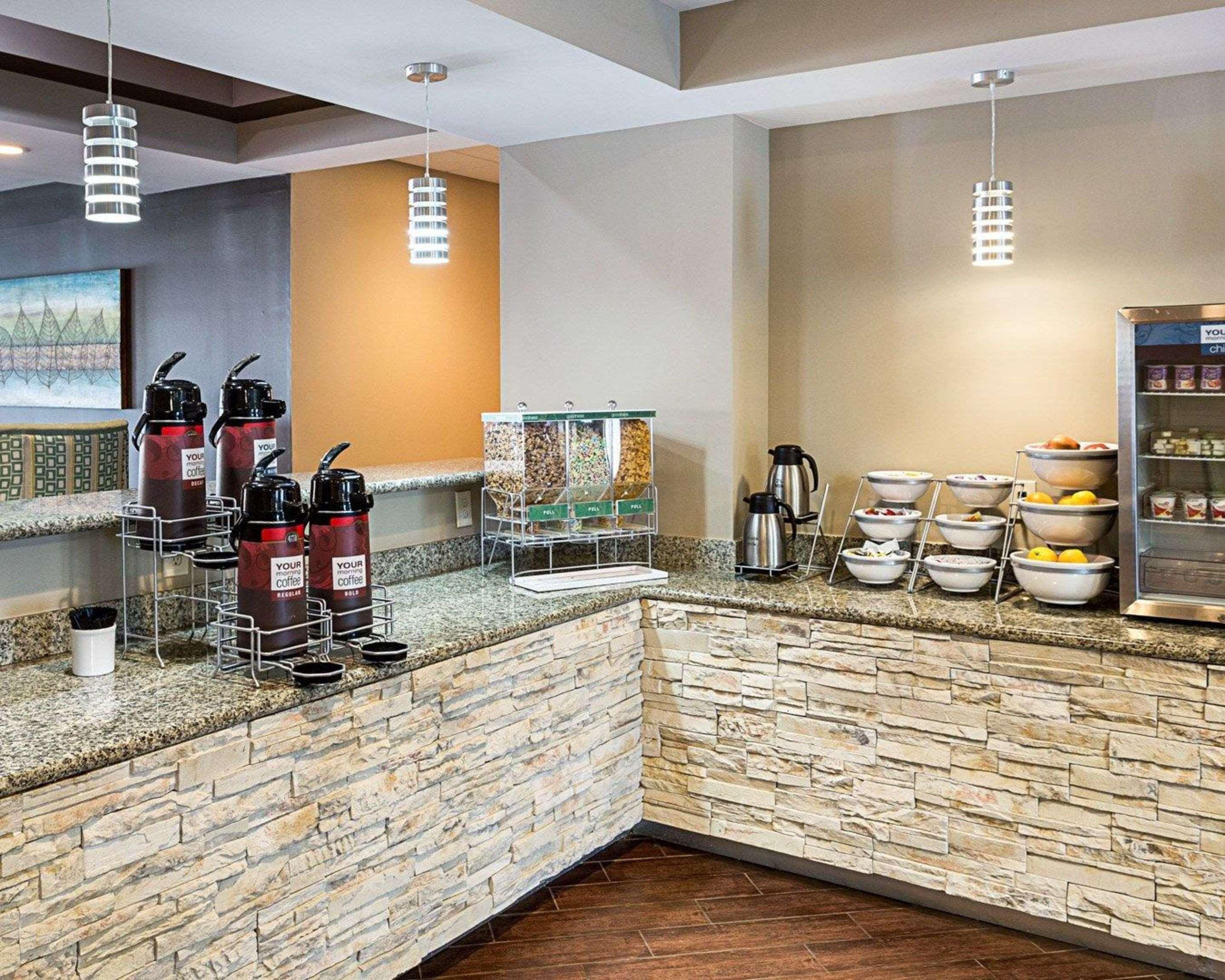 Comfort Suites Near Tanger Outlet Mall Gonzales Luaran gambar