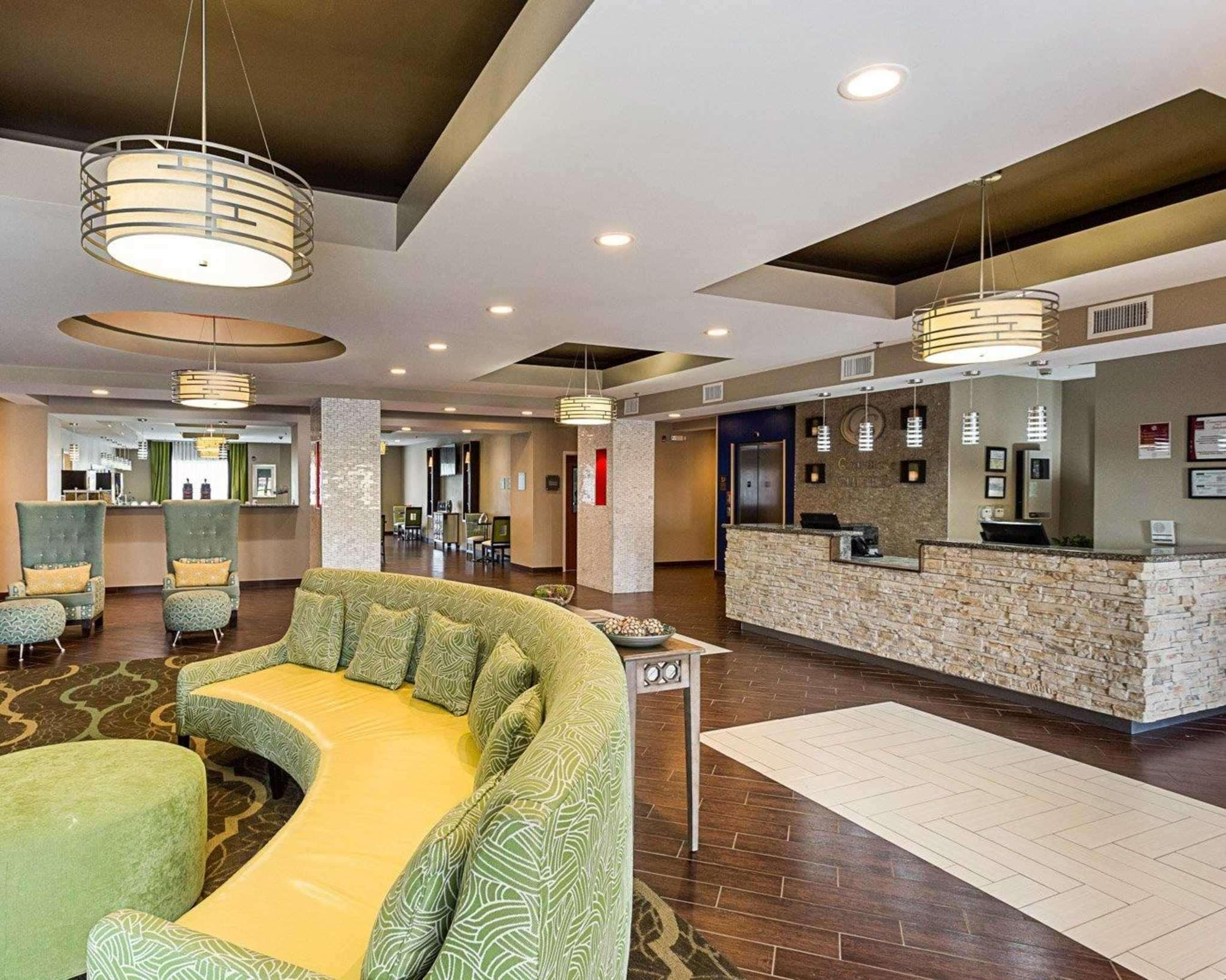 Comfort Suites Near Tanger Outlet Mall Gonzales Luaran gambar